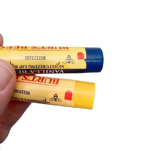 Lip Balm and Hand Cream Lot Burt’s Bees Dionis Goat Milk Hand Cream NEW 4 ITEMS - Picture 7 of 10